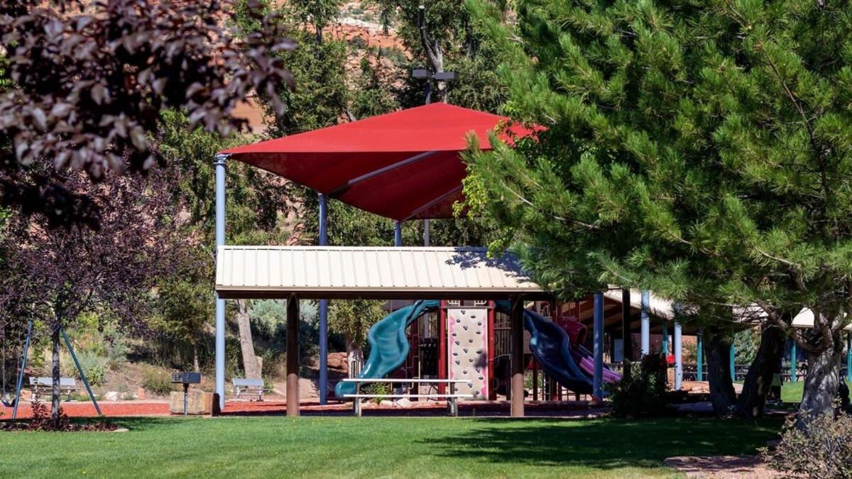 Luxury Pet Friendly Holiday Home La Estancia Kanab Kültér fotó